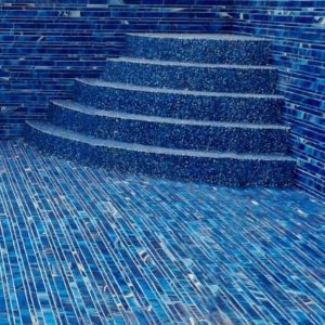 Read more about the article Is glass pool tile worth it?